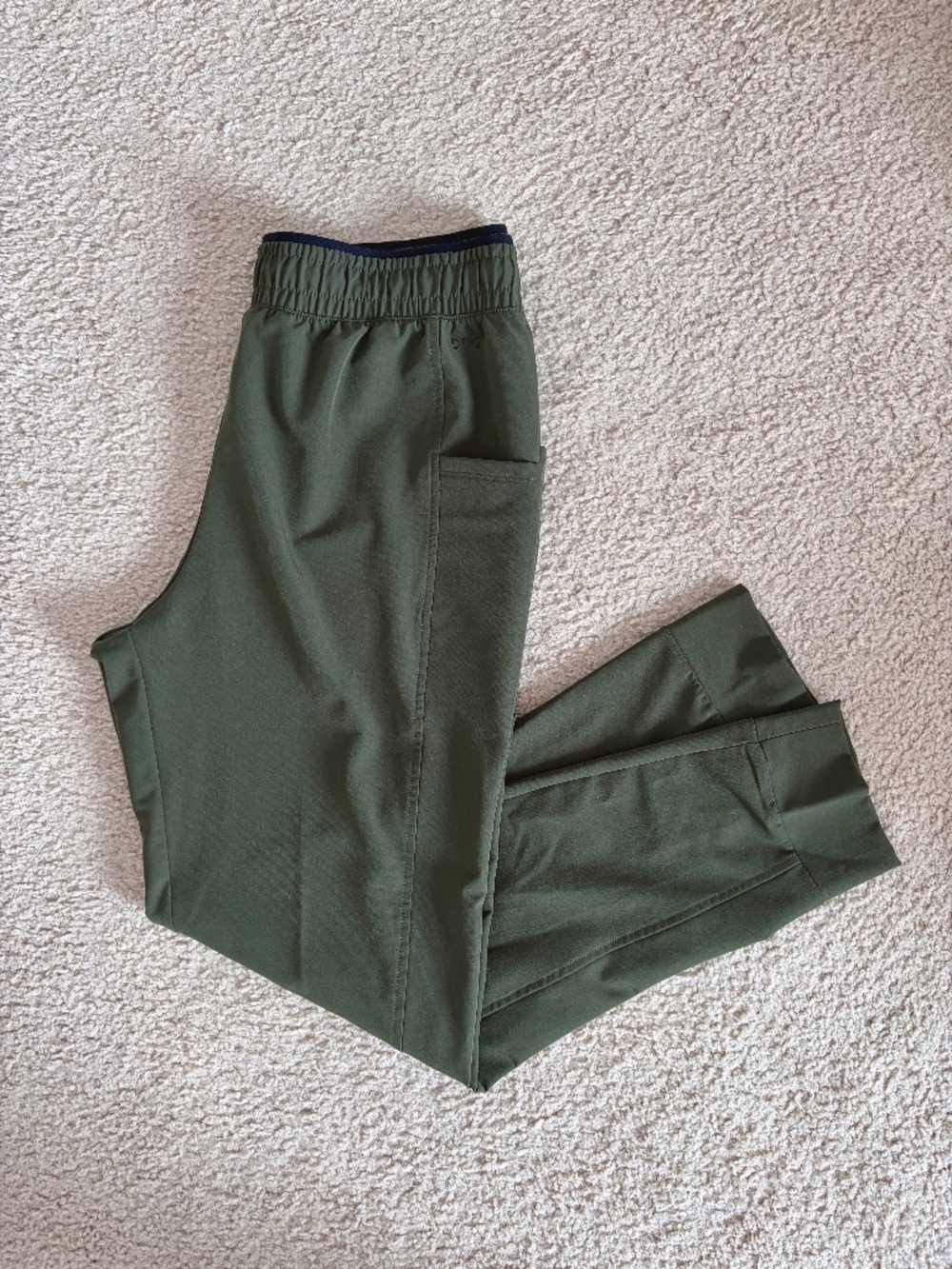 DSG Olive Green Joggers Size Small Athletic Pants